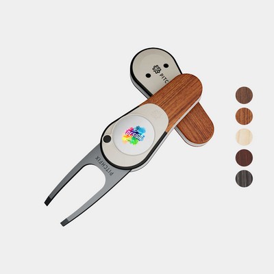 Pitchfix® Woodie Golf Divot Tool